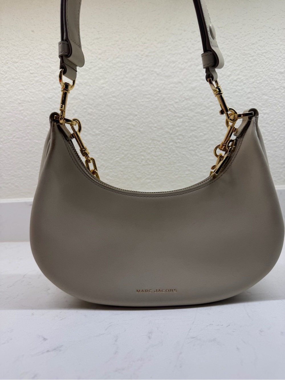 Gold-Chain Taupe Hobo Shoulder Bag - Picture 6 of 11